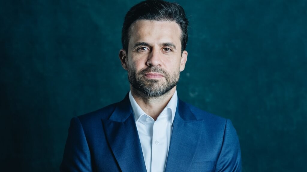 Pablo Marçal durante palestra motivacional